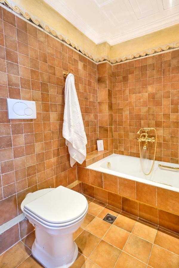 Holiday home The Atlantis House Fira (Santorini)