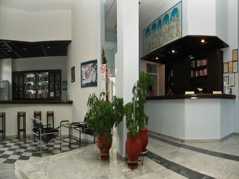Muses Hotel Koukounaries