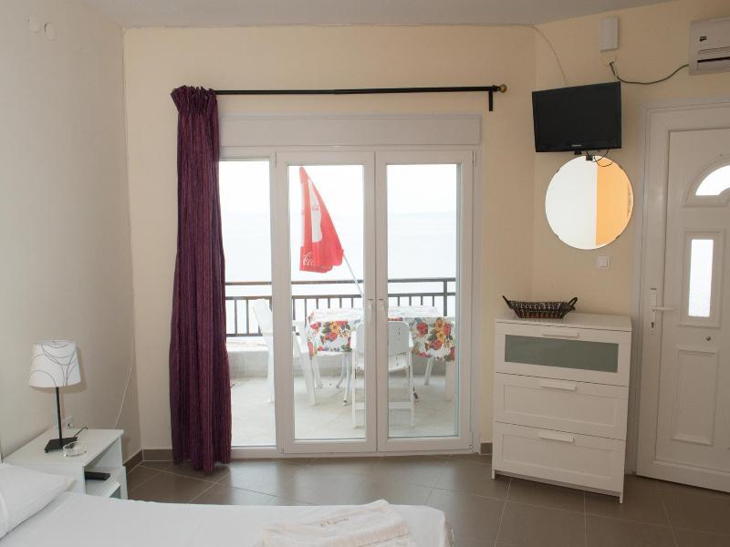 Apartment Elena Nea Poteidaia