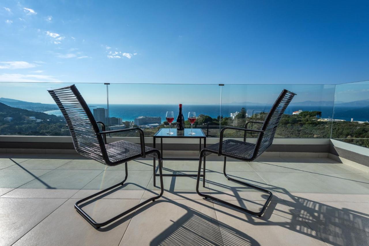 Aquarama Pool Apartment *