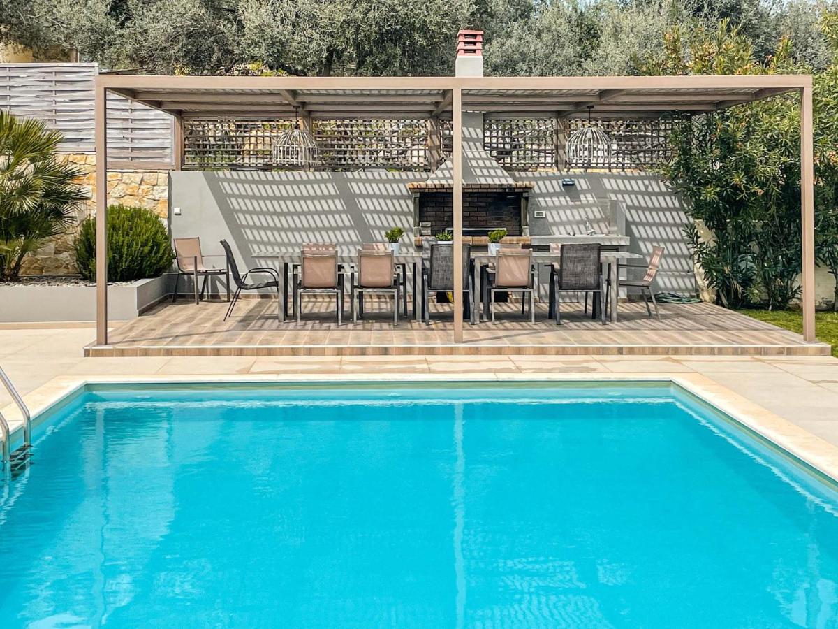 Villa Aelia I Modern & Ideal For Large Groups