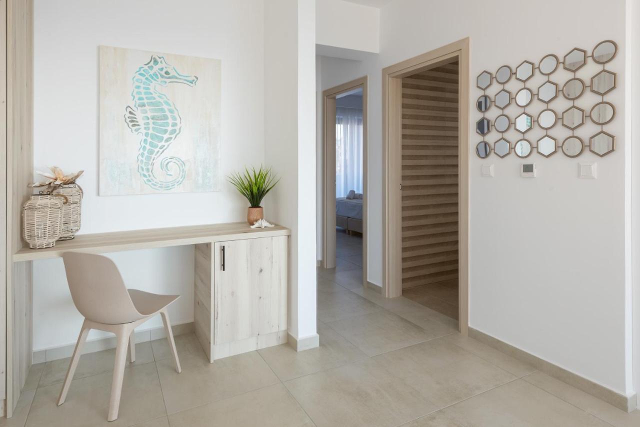 Aquarama Pool Apartment *