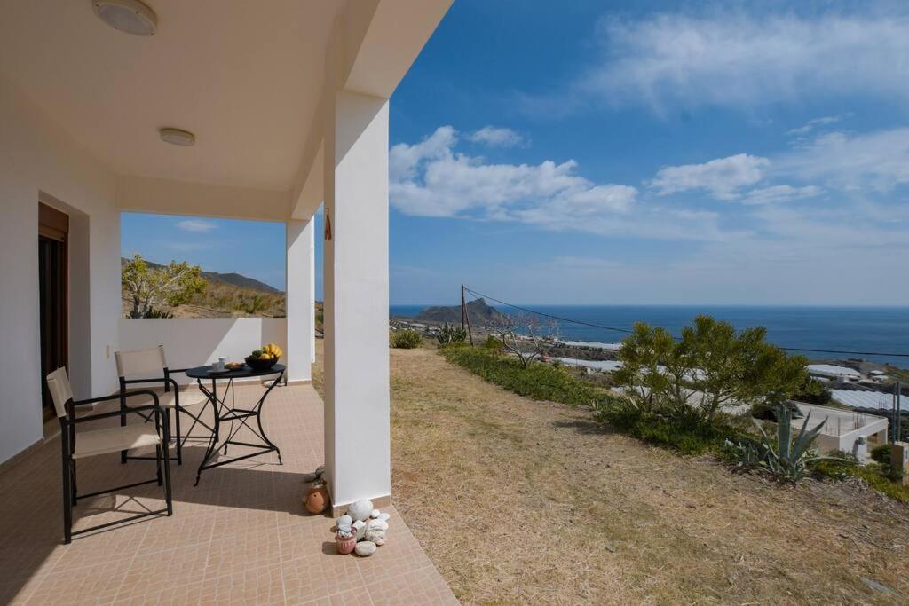 Angelika House -amazing Sea View Moirai