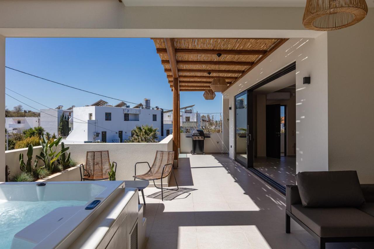 Apartment Isla Luxury - Private Hot Tub - 100m From *