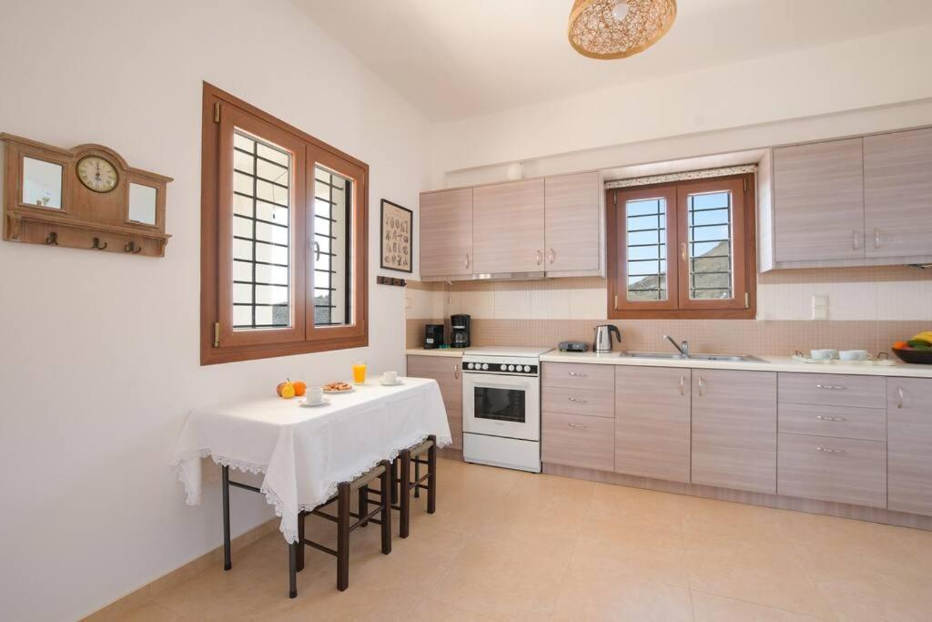 Angelika House -amazing Sea View Holiday home *