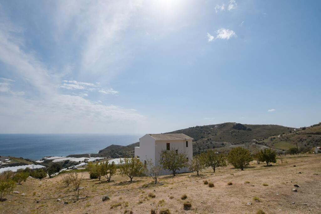 Angelika House -amazing Sea View * Moirai