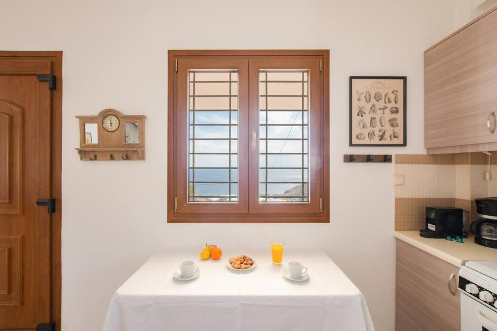 Angelika House -amazing Sea View * Moirai