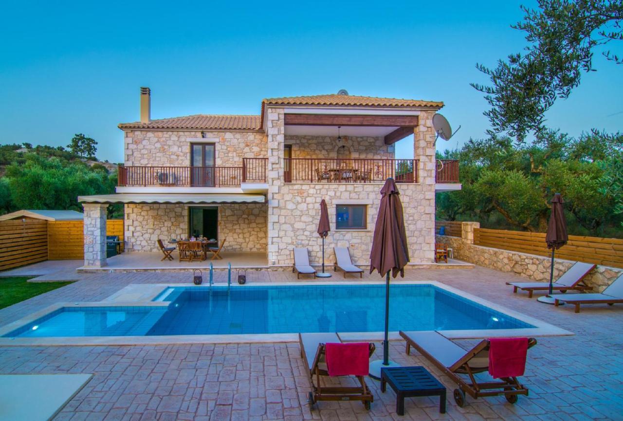Evanthe Stone Villa *