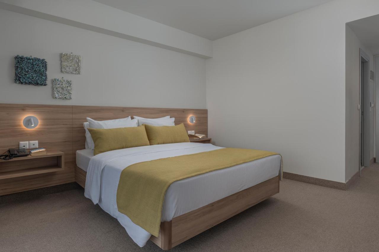 Hotel Kriopigi Hotel 4*