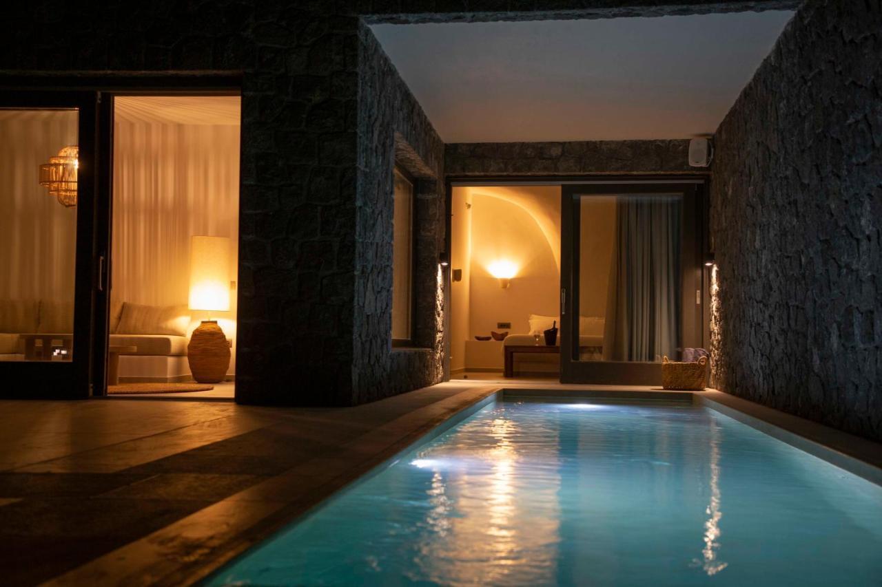 Lithi Luxury Retreat * Imerovigli (Santorini)