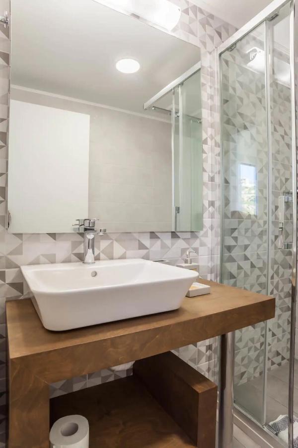 Stelianas House Floor With Private Jacuzzi * Ligaria (Crete)