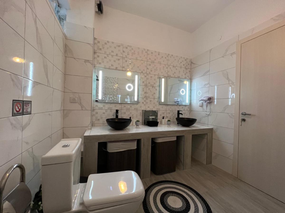 Villa Heraklia Sea View Jacuzzi Nea Iraklia