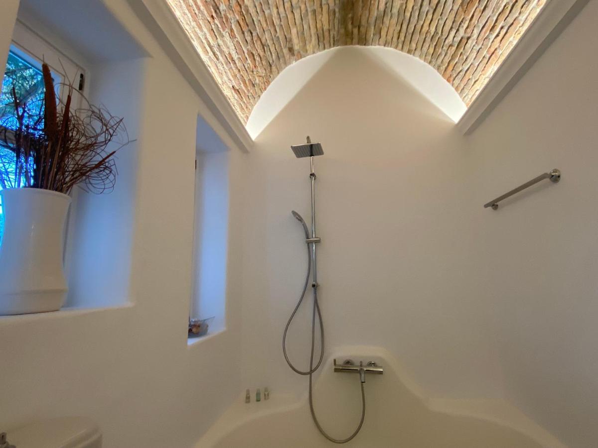 Villa Alessandra With Massive Pool By Diles Mykonos Town