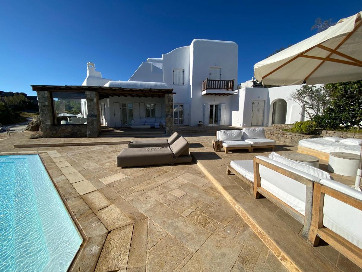 Villa Alessandra With Massive Pool By Diles *