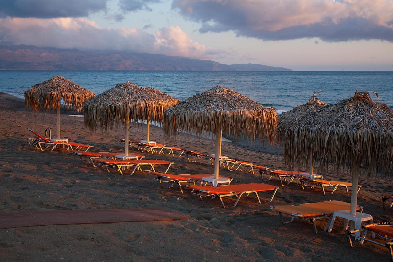 Albatross Hotel 3*