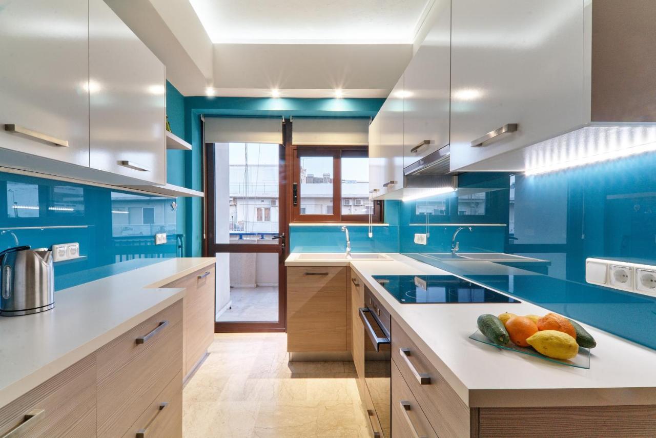 Modern Apartment *