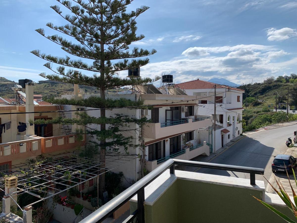 Apartment Panormo House *