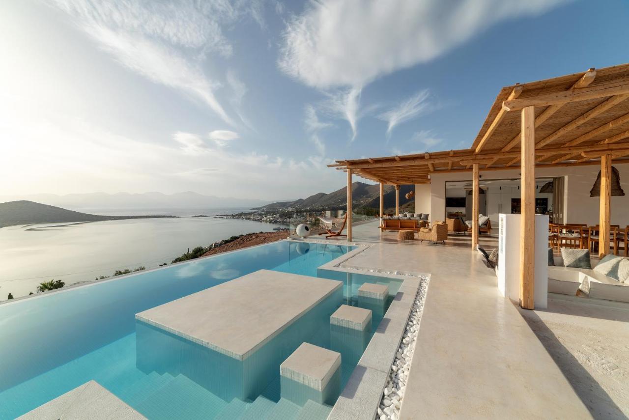 New Serenity Art Villa Elounda (Crete)