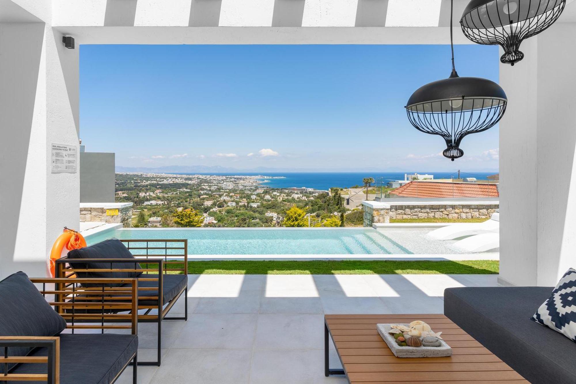 La Bianca Villa