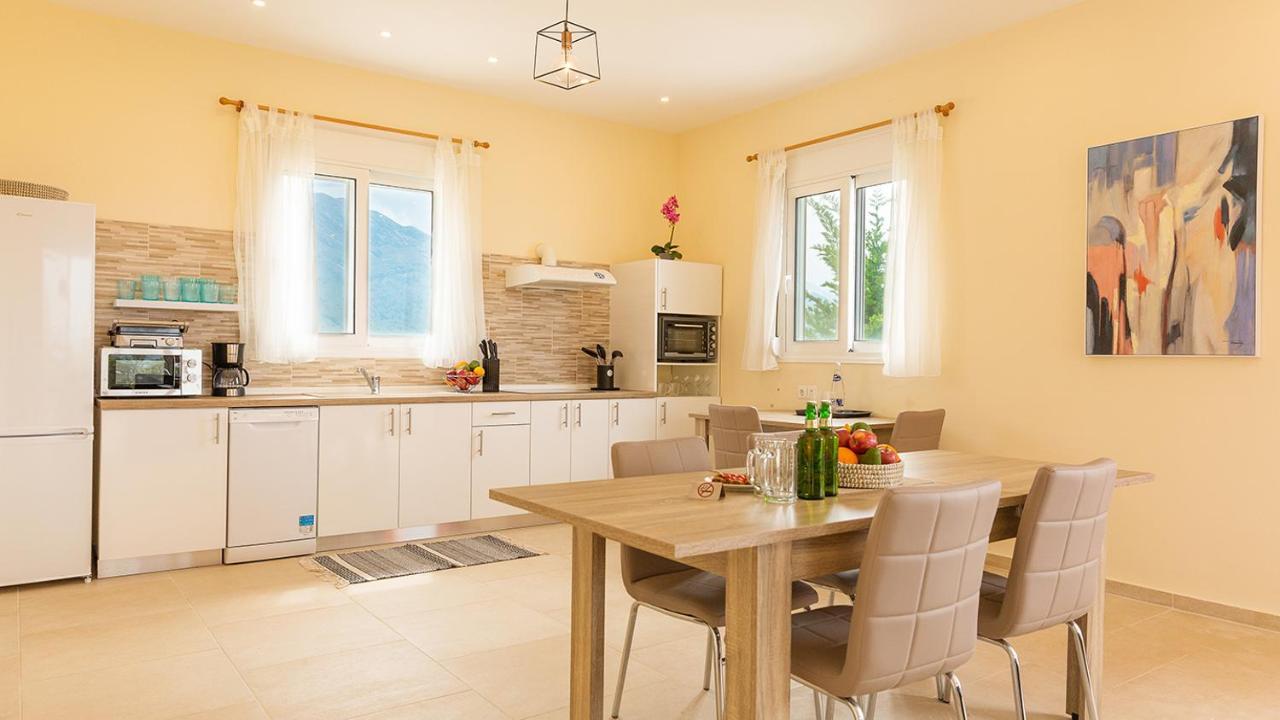 Dramia Villa *