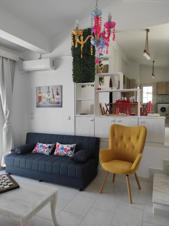 Apartment Arocaria In With Garden , Mountain And Sea View Faliraki