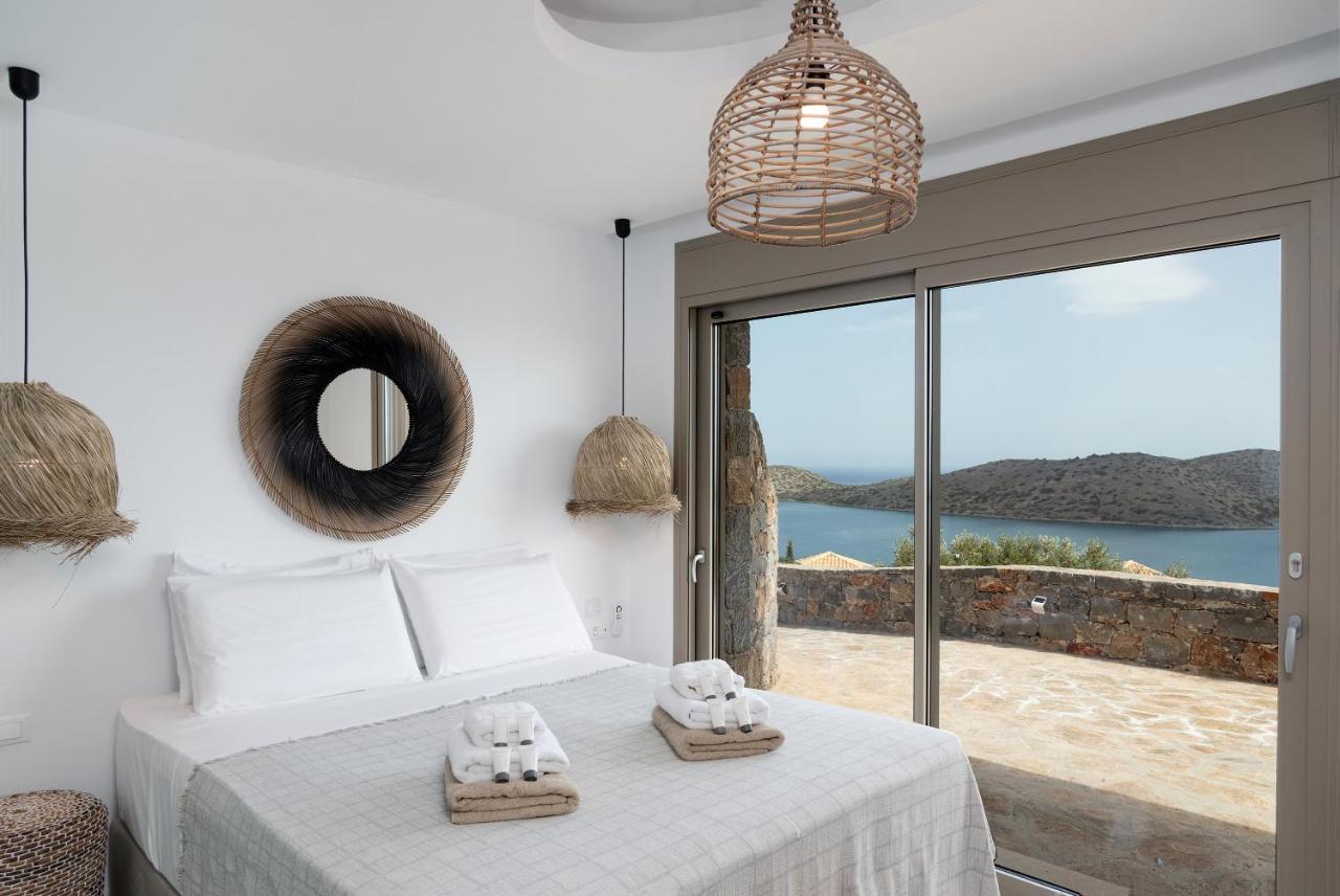 New Serenity Art Villa Elounda (Crete)