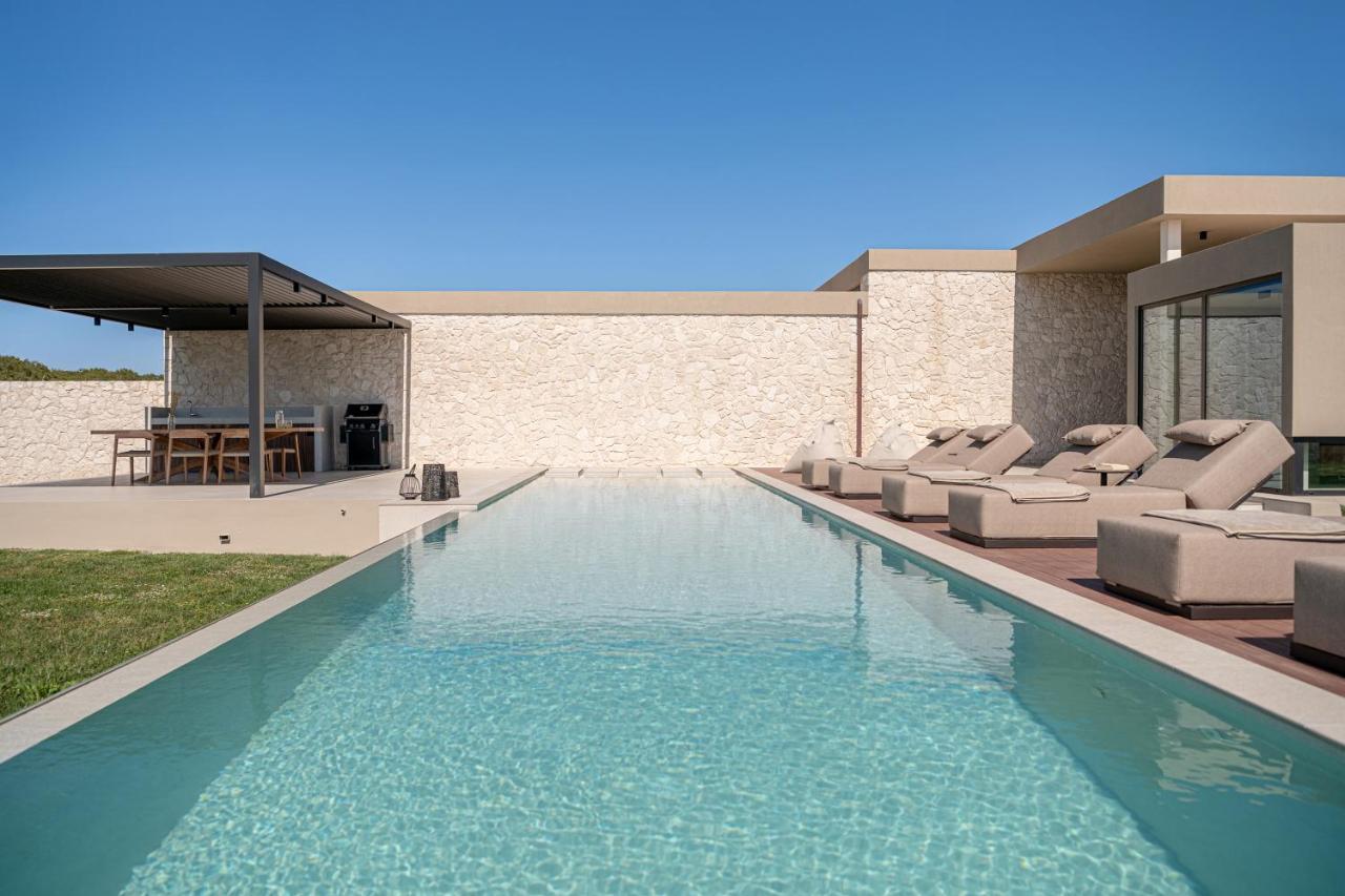 Villa Pnoe - Seafront Experience Tavronitis (Crete)