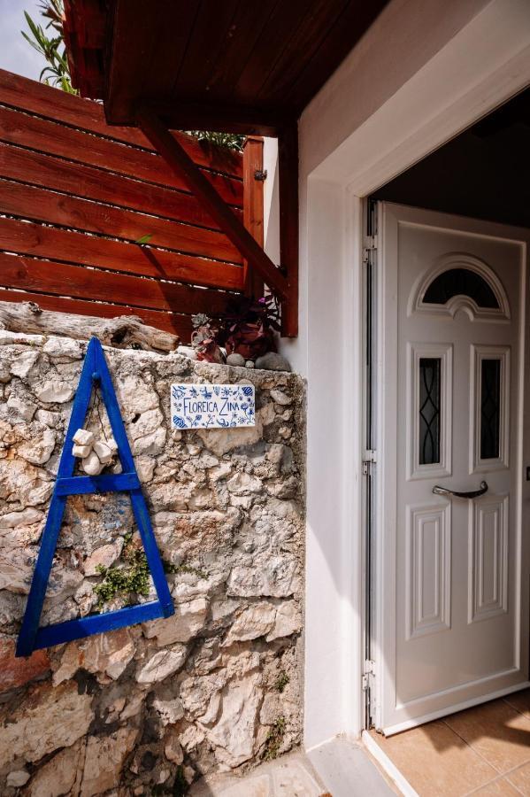 Floreika By The Sea Country house Skinaria