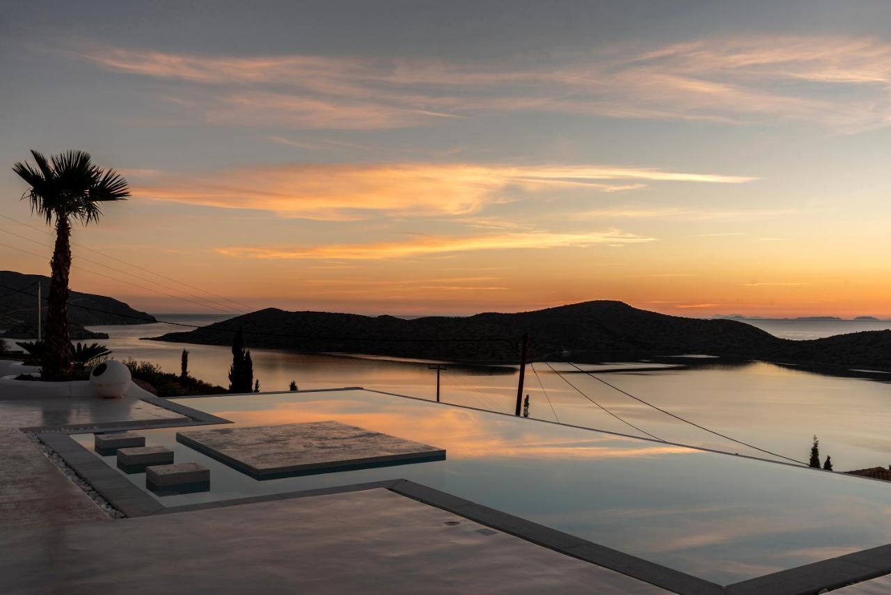 New Serenity Art Villa *