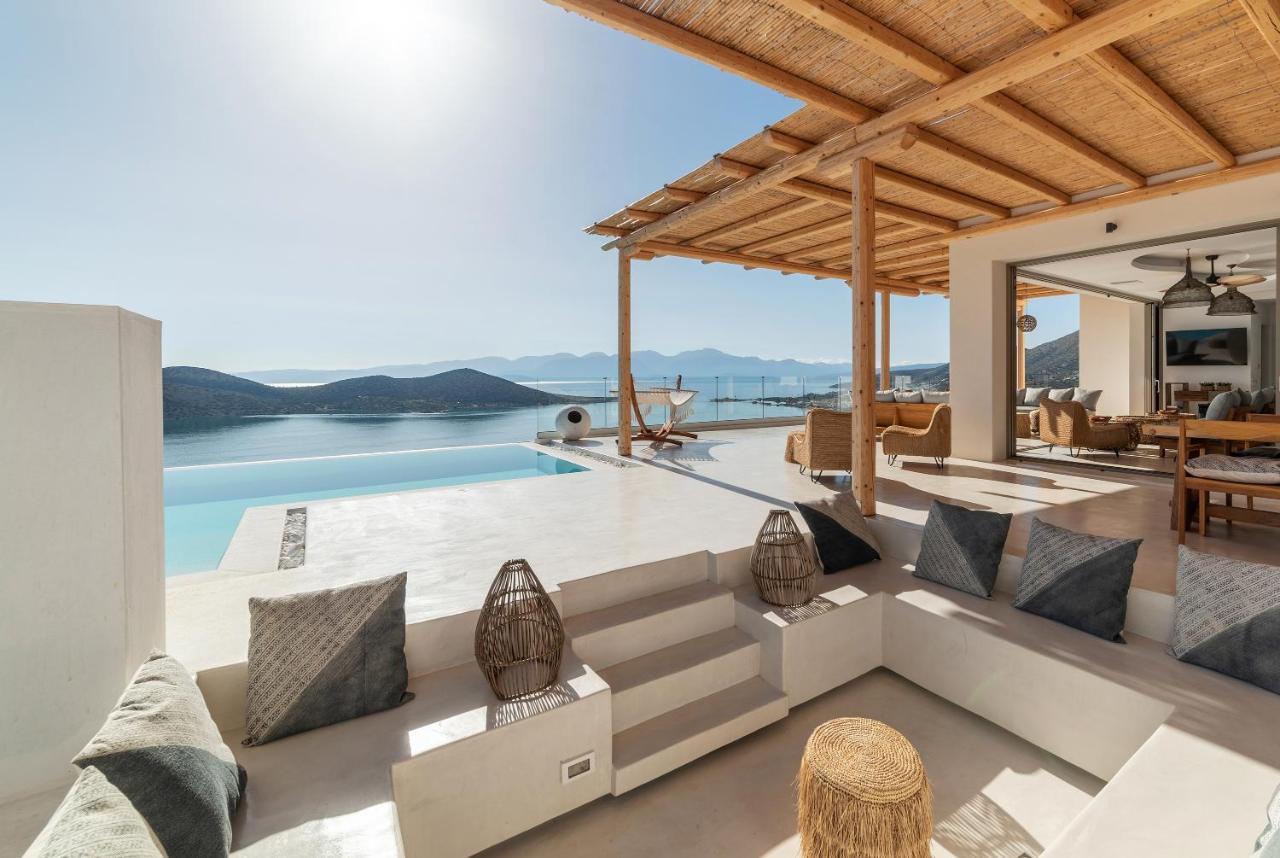 Villa New Serenity Art Elounda (Crete)