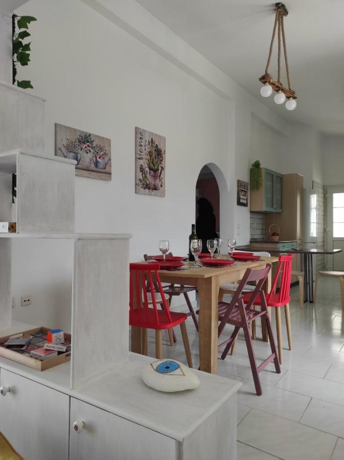 Arocaria In With Garden , Mountain And Sea View Apartment