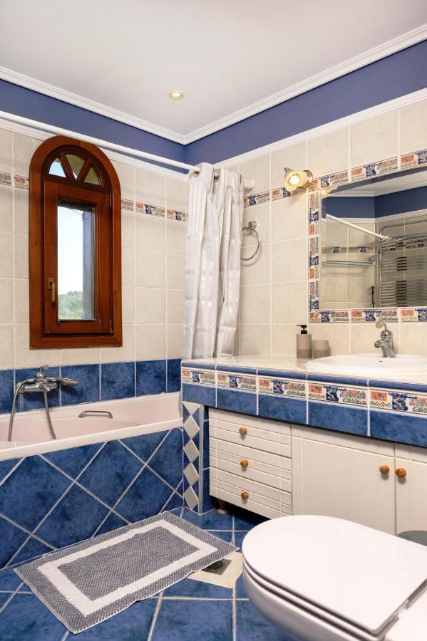 Manti Villa Ouranoupoli