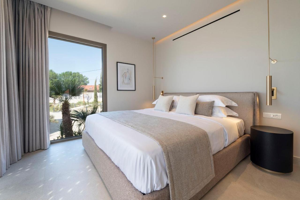 Villa Maravilla Luxury Living