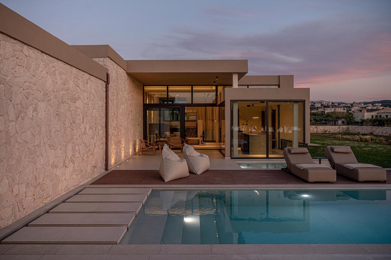 Pnoe - Seafront Experience Villa
