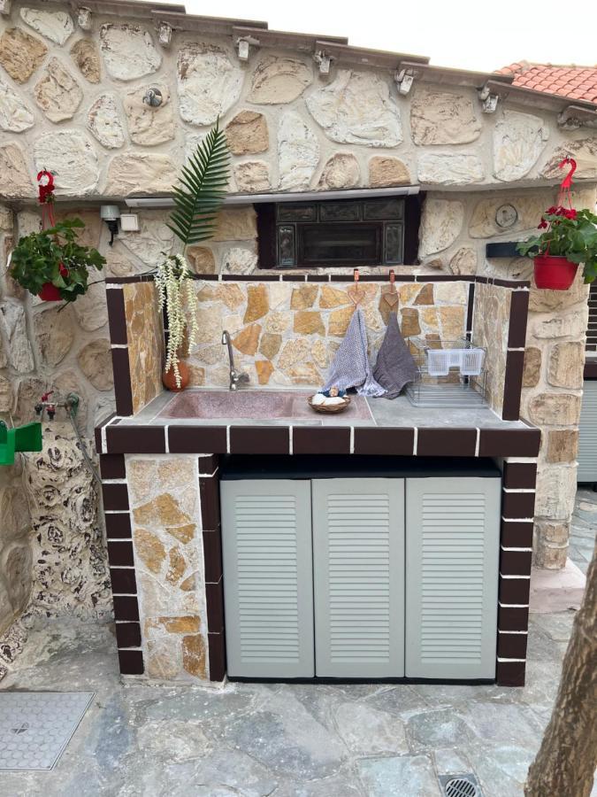 Heraklia Sea View Jacuzzi Villa