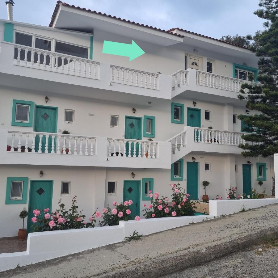 Apartment Arocaria In With Garden , Mountain And Sea View Faliraki