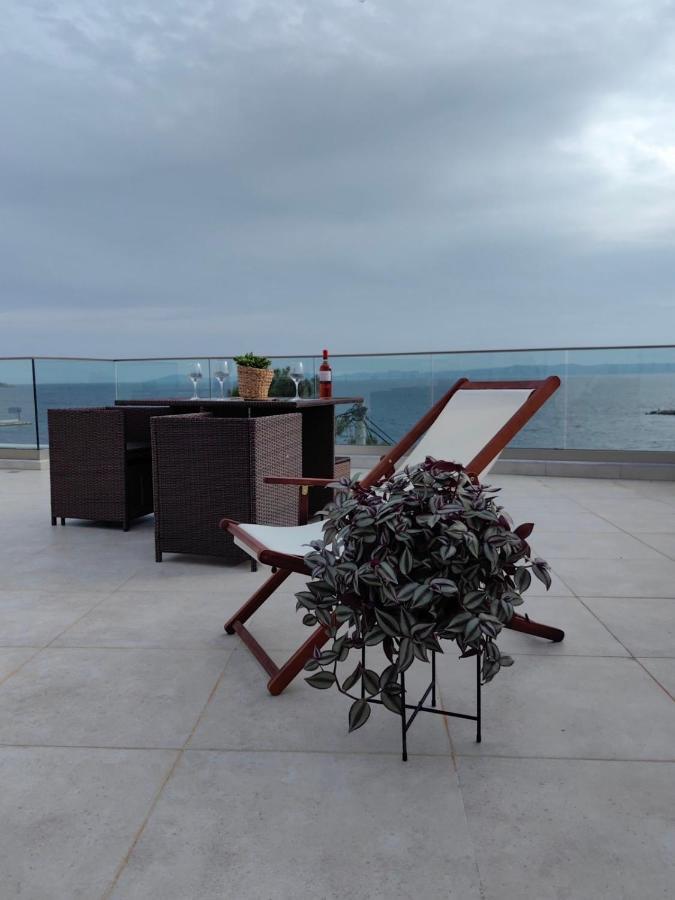 Wide Blue Luxury Boutique Aparthotel