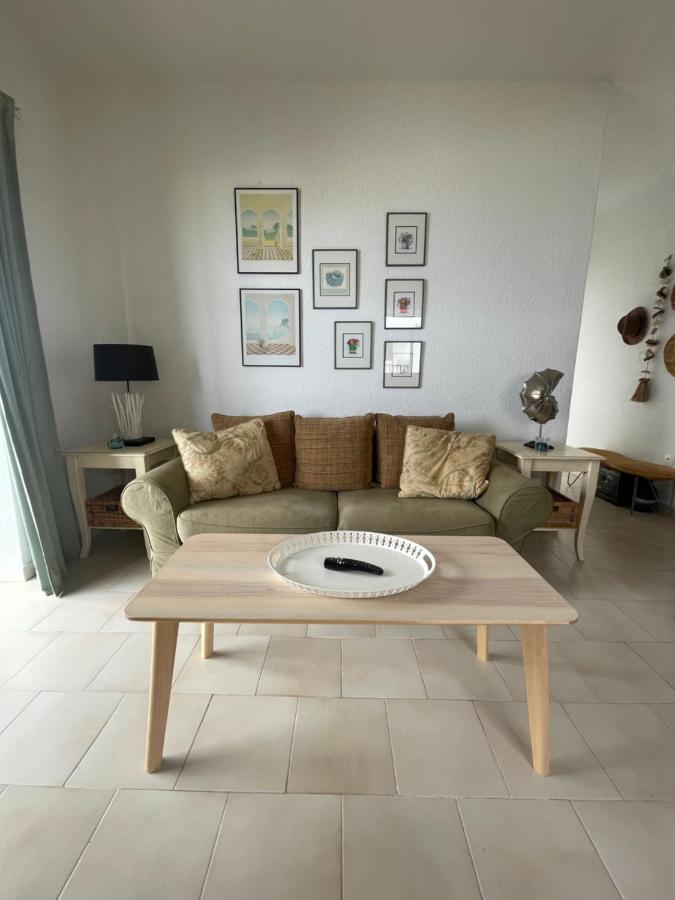 Blueedge Beachfront Apartment Pefkochori Holiday home