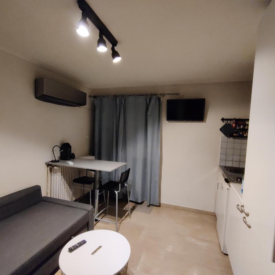 Theo's Loft
