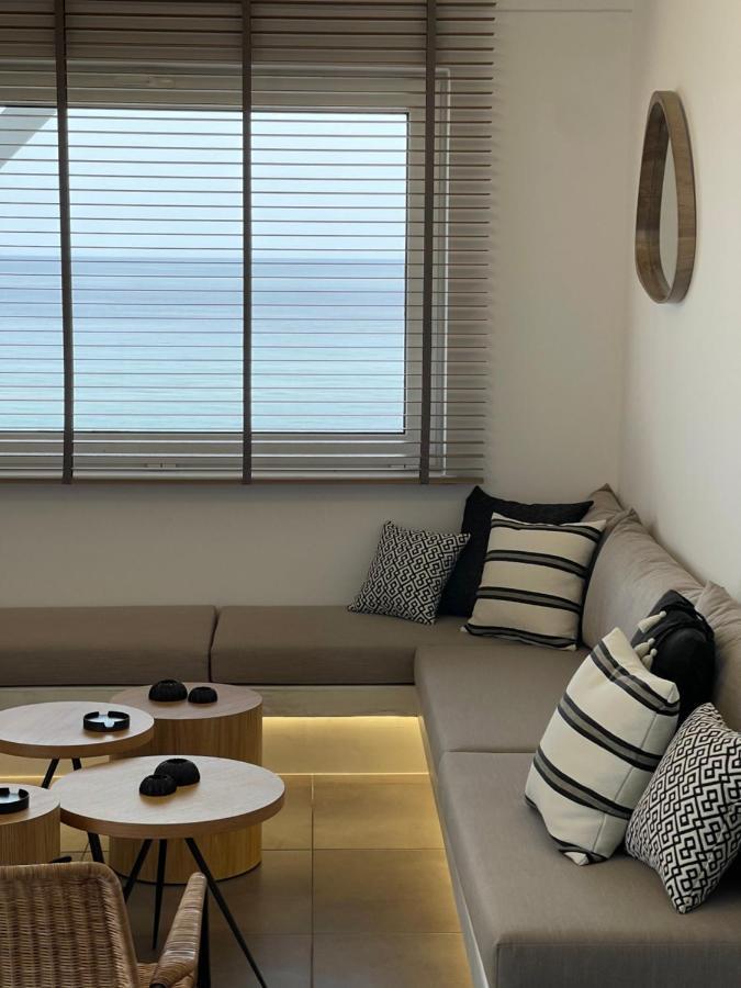 Bay View Achlia