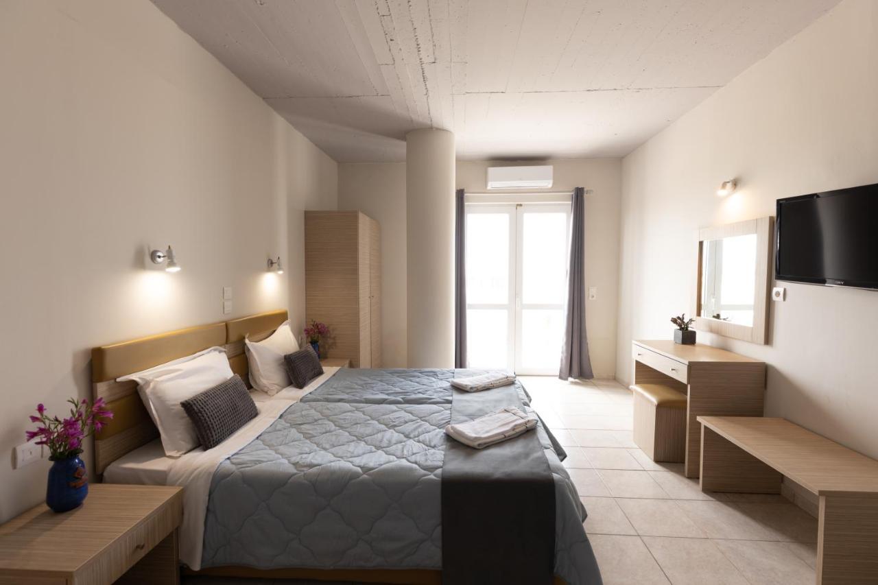 Banana Moon Aparthotel