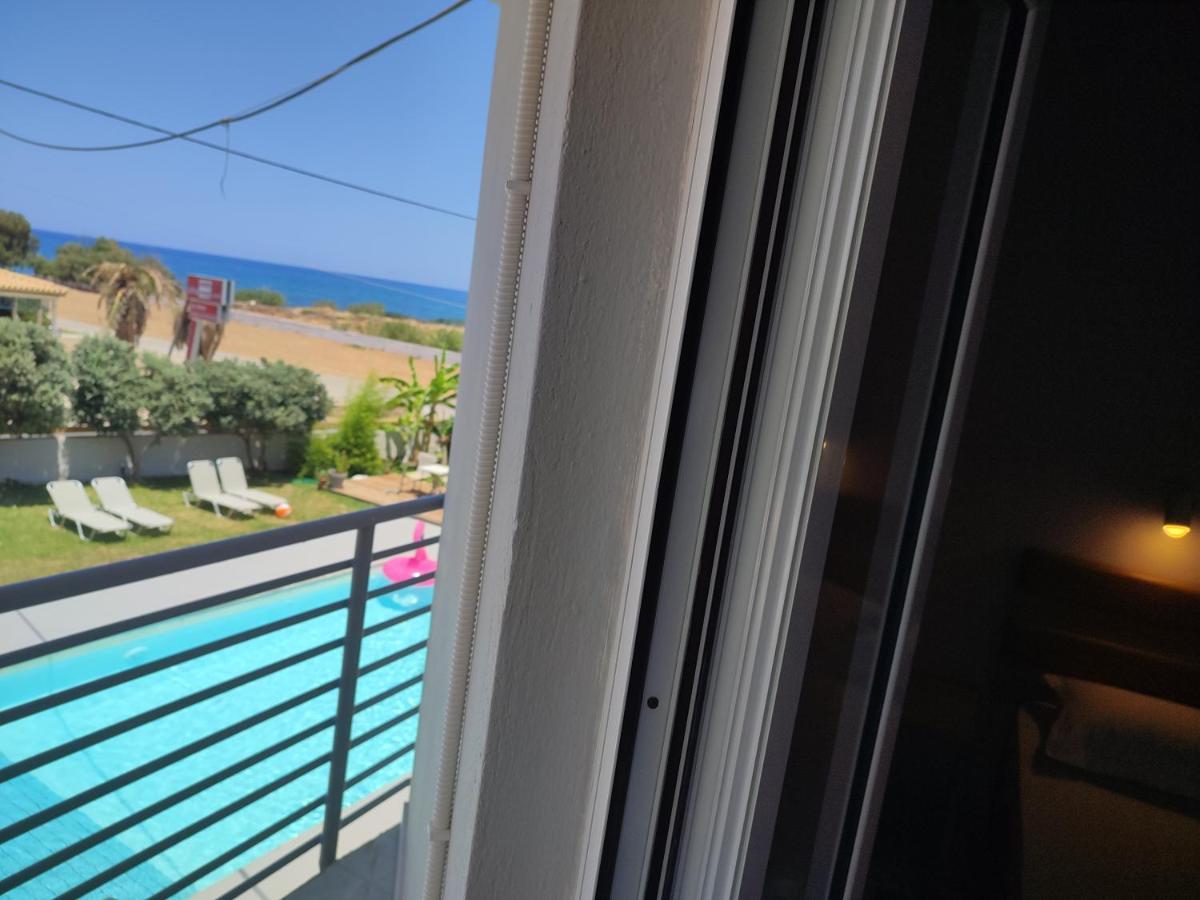 Banana Moon Aparthotel Adelianos Kampos