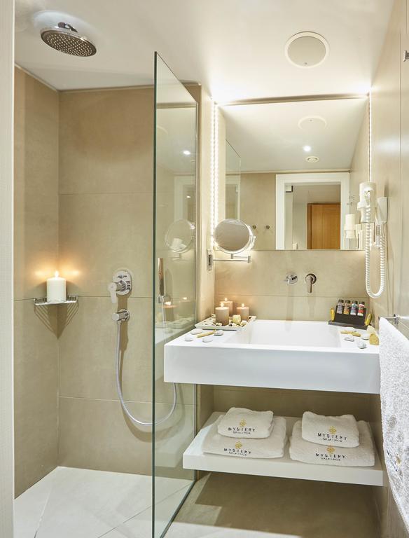 Mystery Luxury Skiathos Town