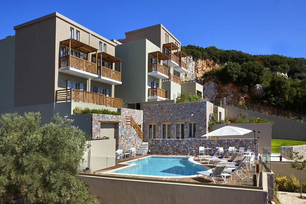 Aparthotel Mystery Luxury 4*