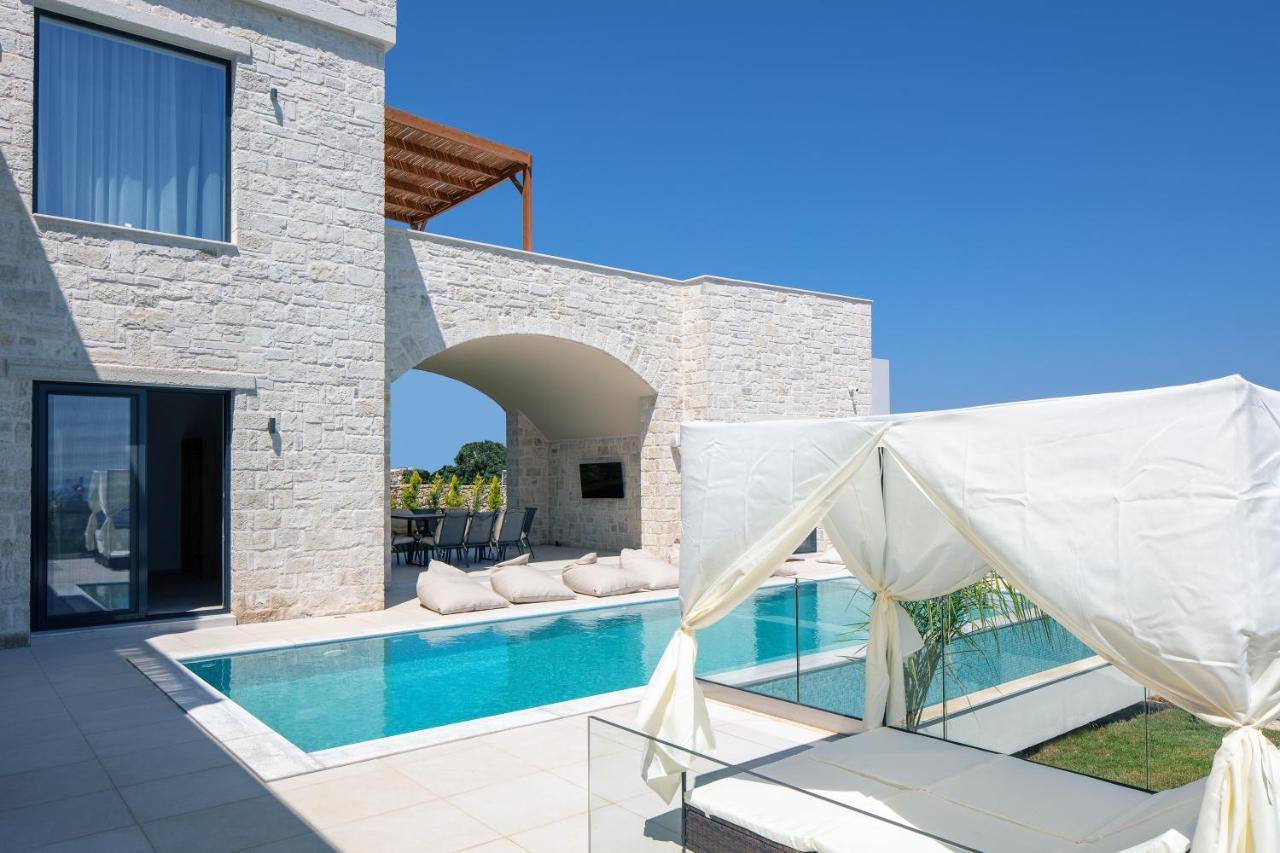 Villa Sorin Villa, Boasting Pool & Heated Whirlpool, By Thinkvilla