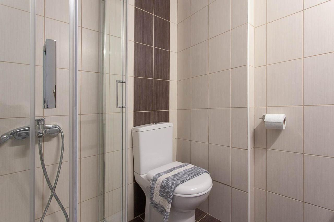 Creta Beachfront For 2 Persons By Mps Apartment Fodele