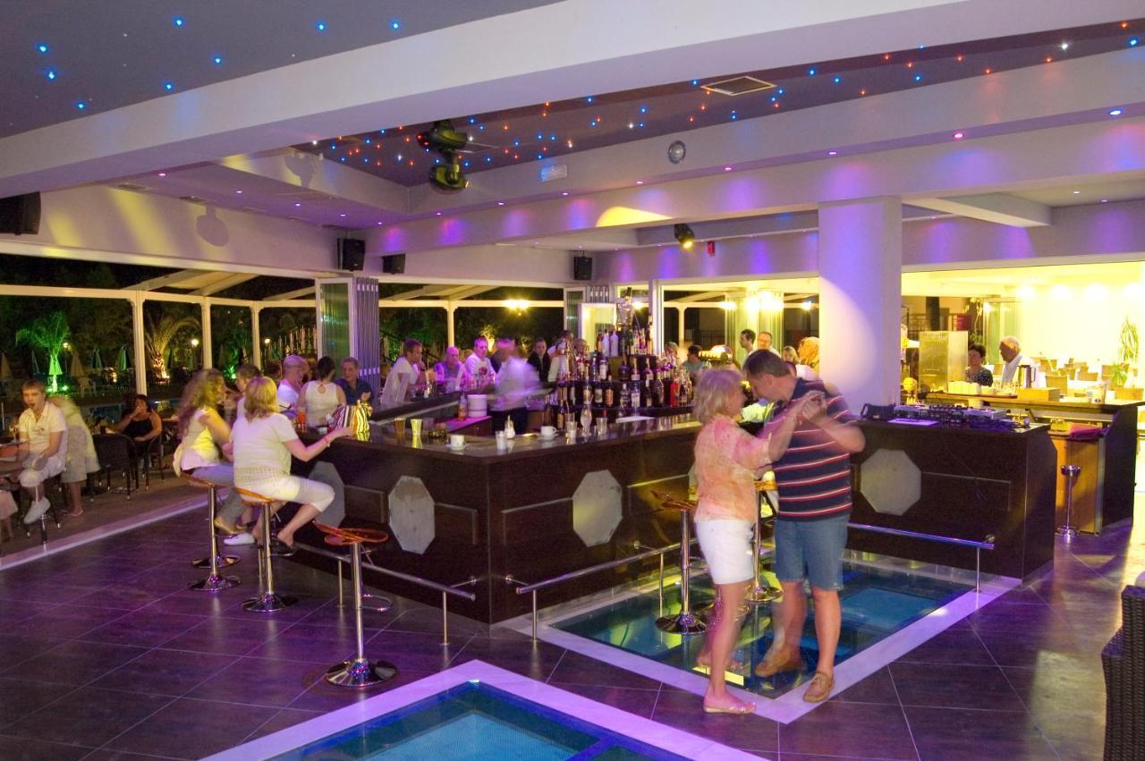 Majestic & Hotel 4*