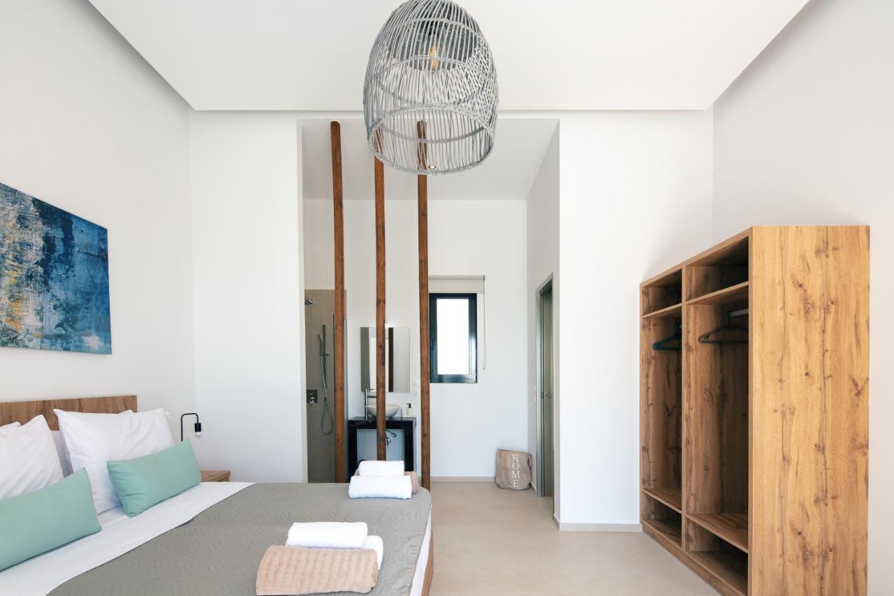 Sorin Villa, Boasting Pool & Heated Whirlpool, By Thinkvilla * Atsipopoulo