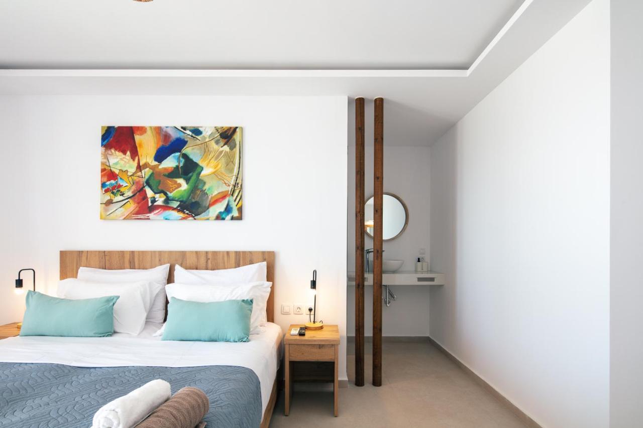 Sorin Villa, Boasting Pool & Heated Whirlpool, By Thinkvilla *