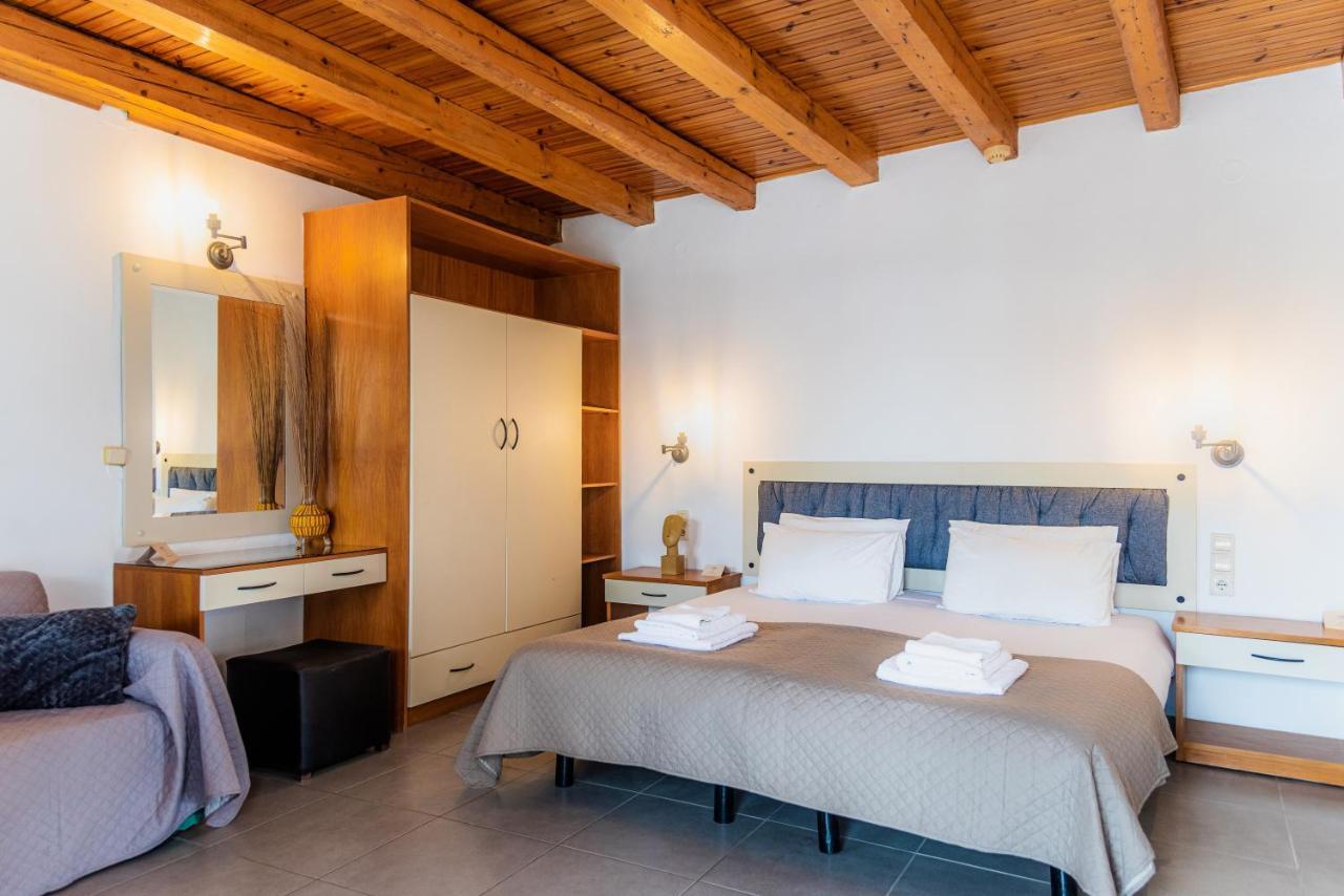 Hotel Oula Maisonettes 3*